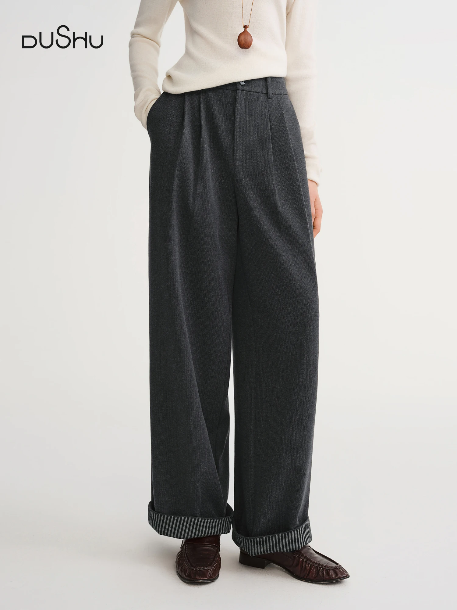 

DUSHU Plus-Size Women's Sophisticated Gray-Tone Casual Pants with Half-Elastic Waist Pleated Design and Rollable Hem Winter 2025
