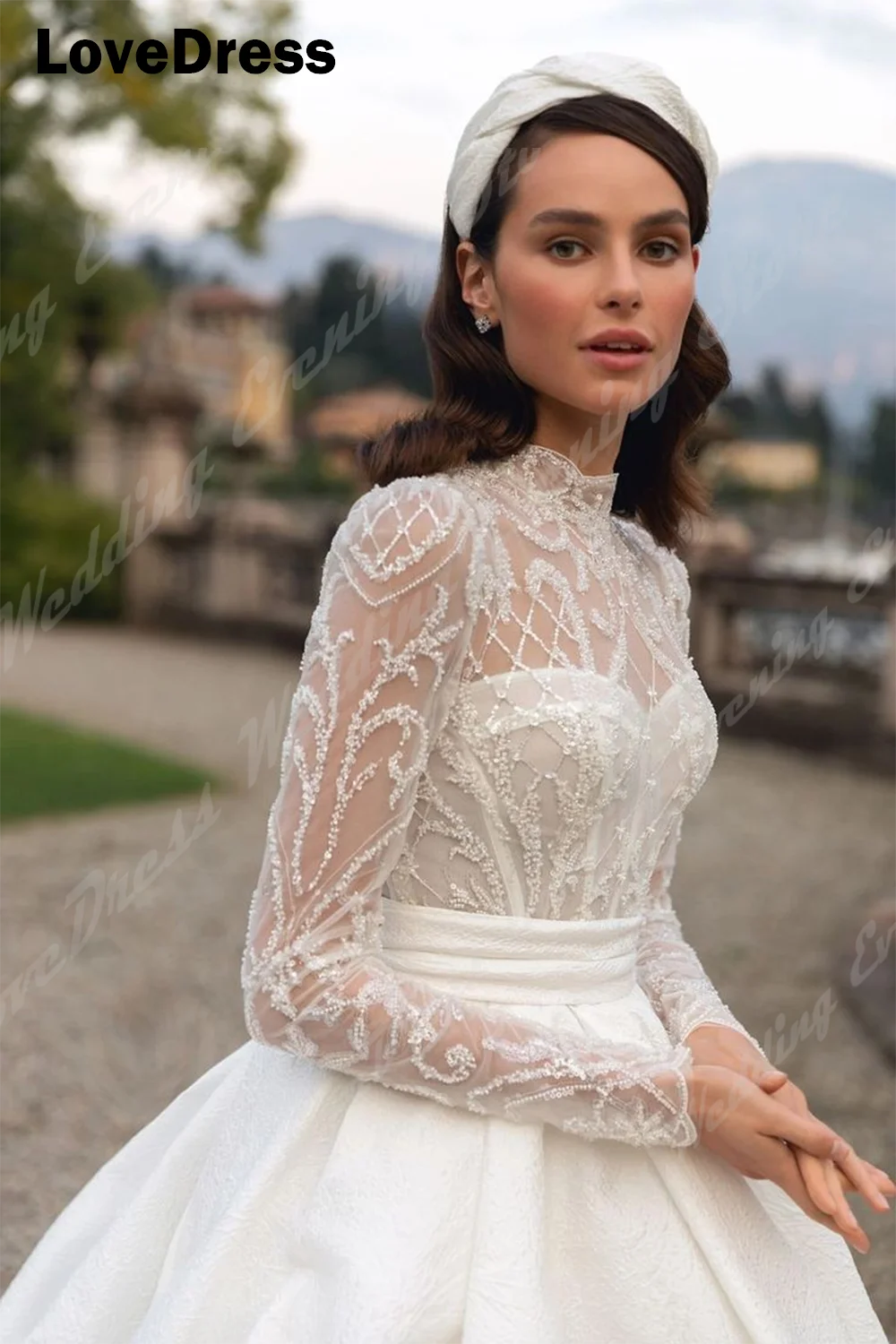 LoveDress-vestido de novia con cuello en forma de corazón, mangas largas, apliques de encaje de tul, vestido de novia para playa, vestidos de boda sencillos personalizados