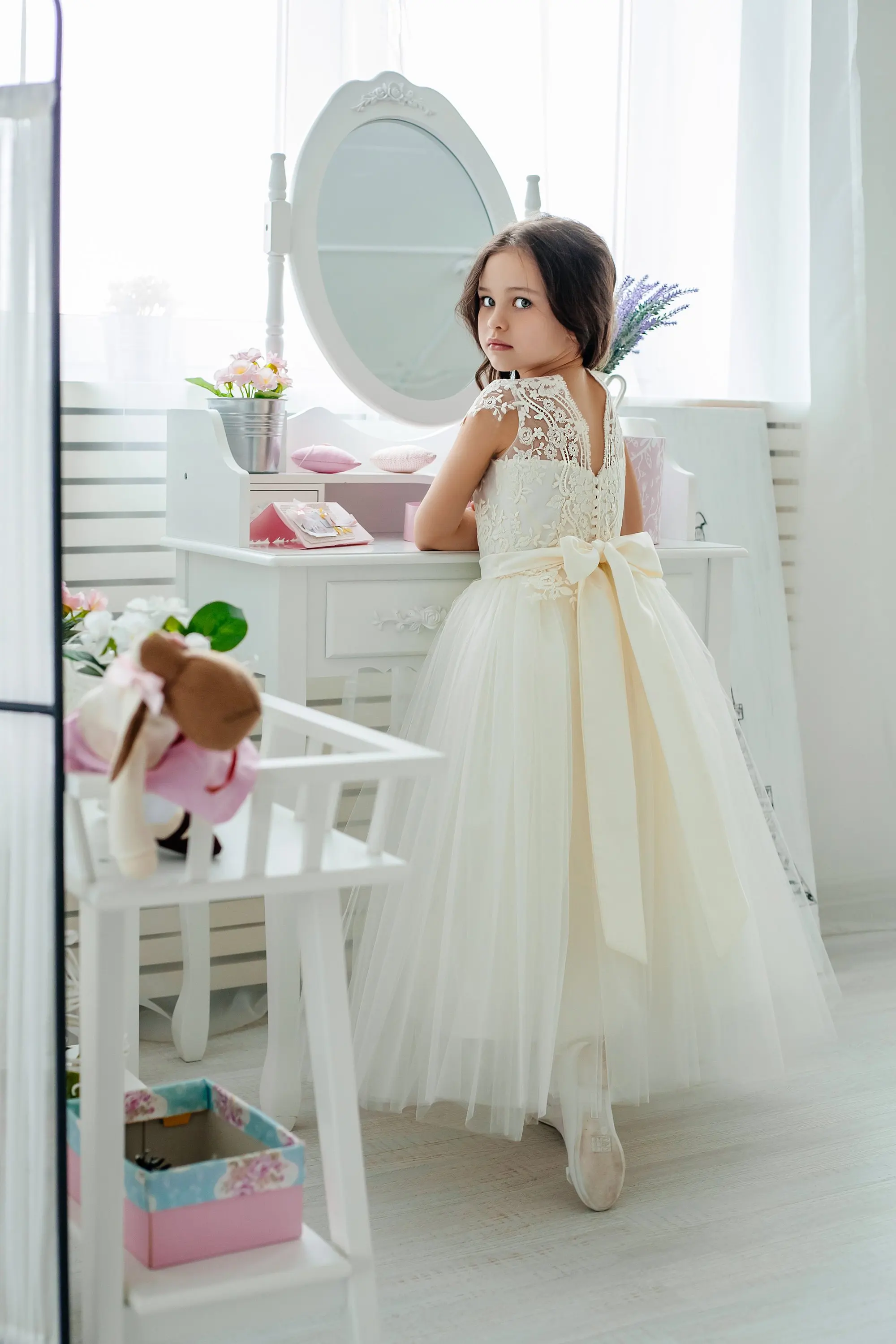 Flower Girl Dresses Fluffy Princess Ball Gown Appqulies Lace Tulle Wedding Guest Evening Party for Kids