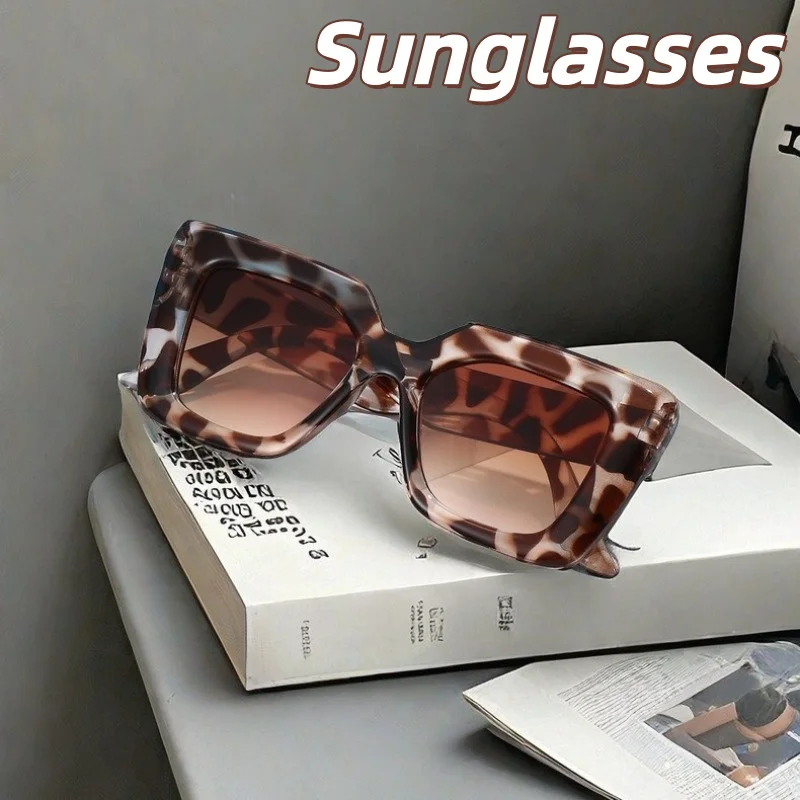 

2025 New Large-frame Fashionable Classic Square Sunglasses Outdoor UV400 Protection Trendy Street-style Sunglasses Unisex