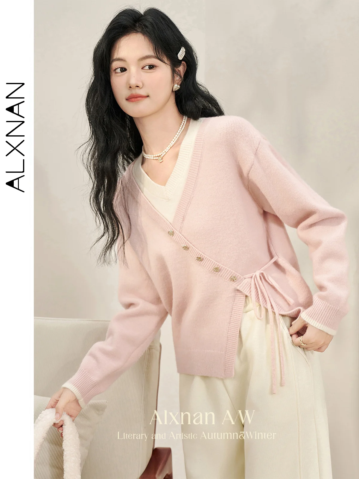 ALXNAN Women's Sweet 2 in 1 Pullovers Patchwork V-neck Special-shaped Metal Button Side Slit Lacing 2024 Winter Jumper DYL661335