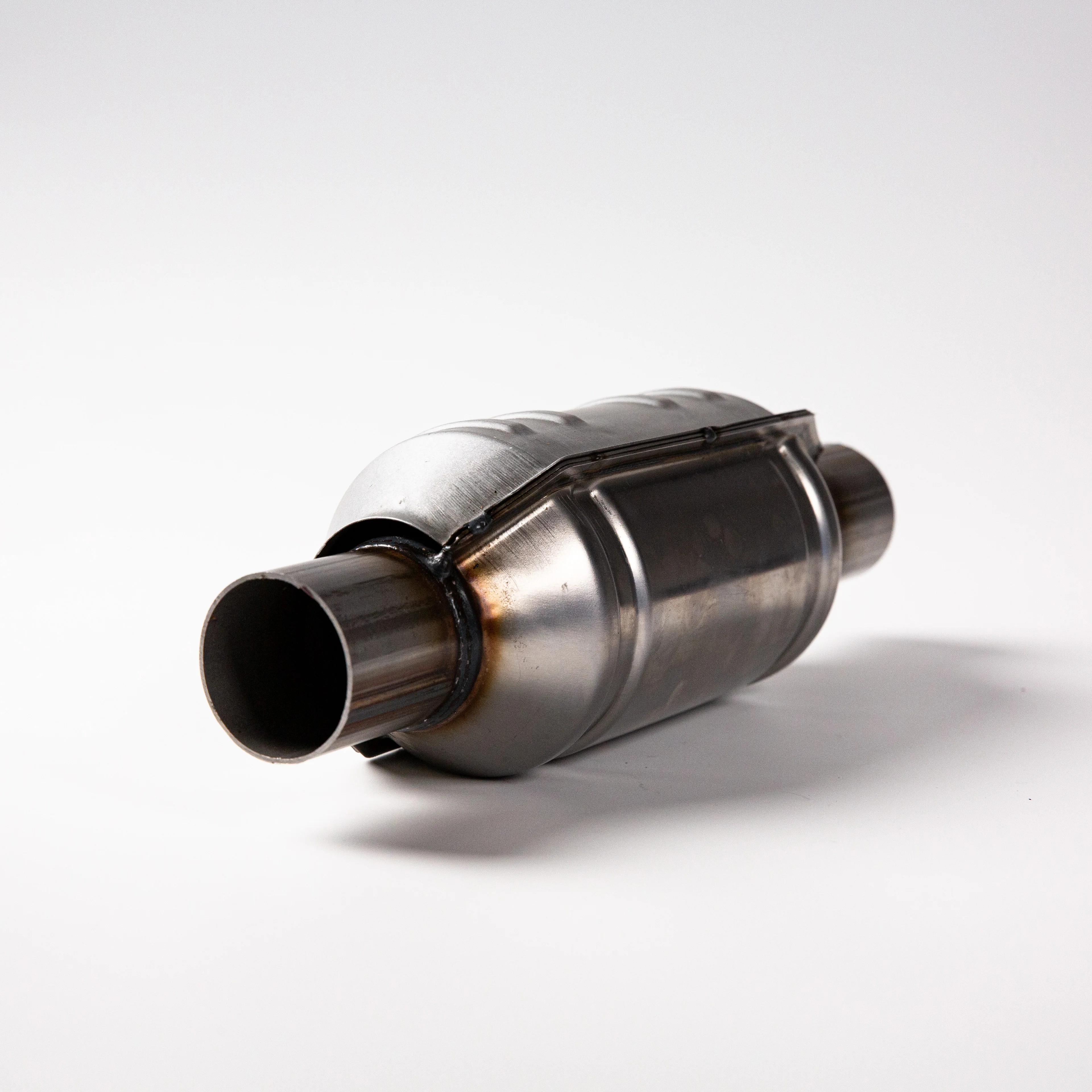 Convertidor catalítico de acero inoxidable de la mejor calidad, ajuste Universal directo para sistema de escape automotriz Euro 3 4 5 6, precio más bajo