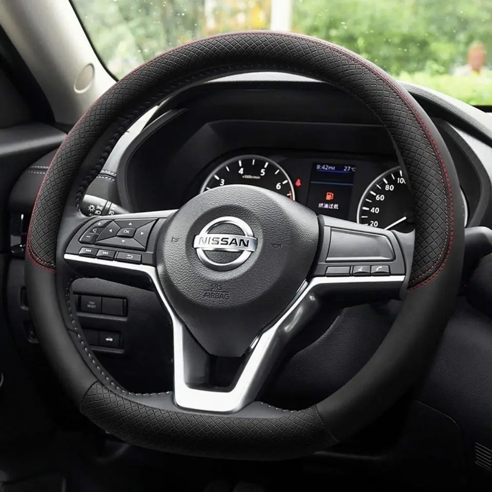 Steering wheel cover is suitable for nissan Qashqai  Xuanyi new bluebird Teana X-TRAIL Sunshine Tiida Liwei four-season handle