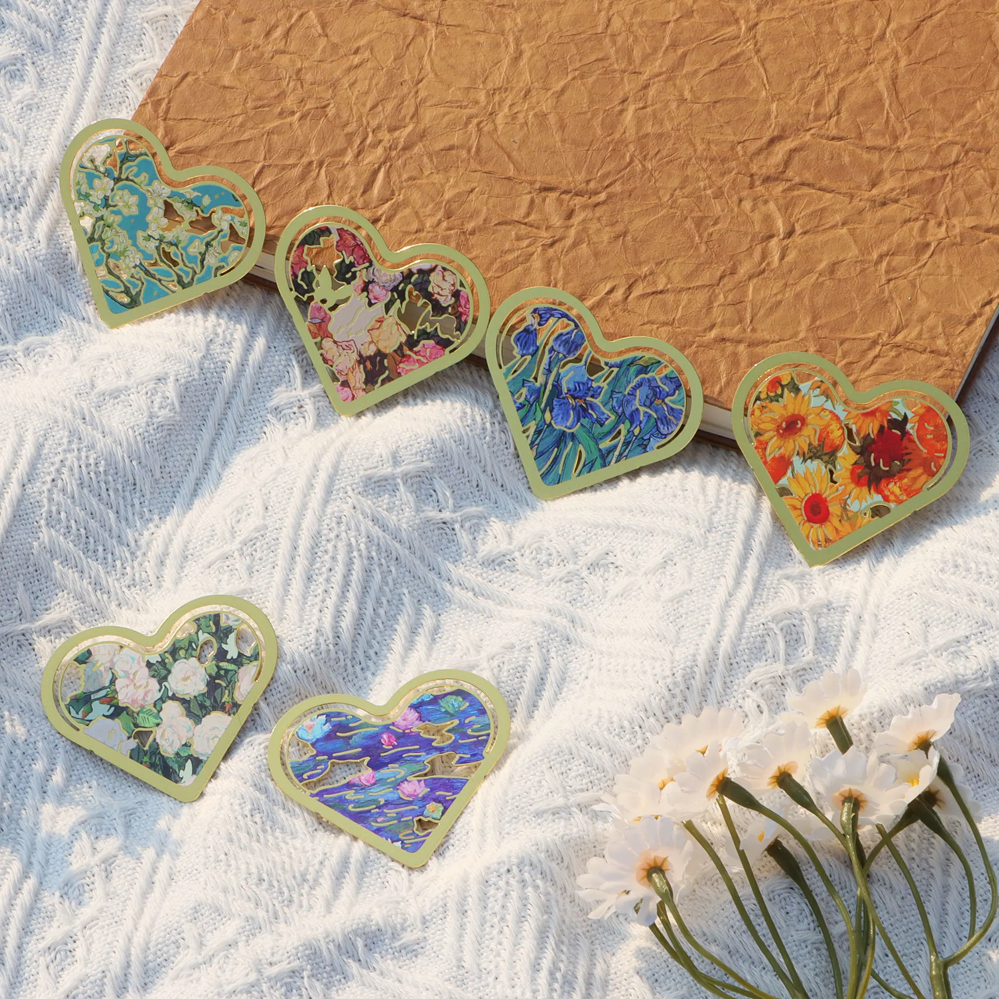 6 Stück Metall-Liebhaber-Herz-Lesezeichen mit Monet und Van Gogh, ausgehöhltes Lesezeichen, Geschenk für Bücherliebhaber, Tagebücher, Leser und Künstler