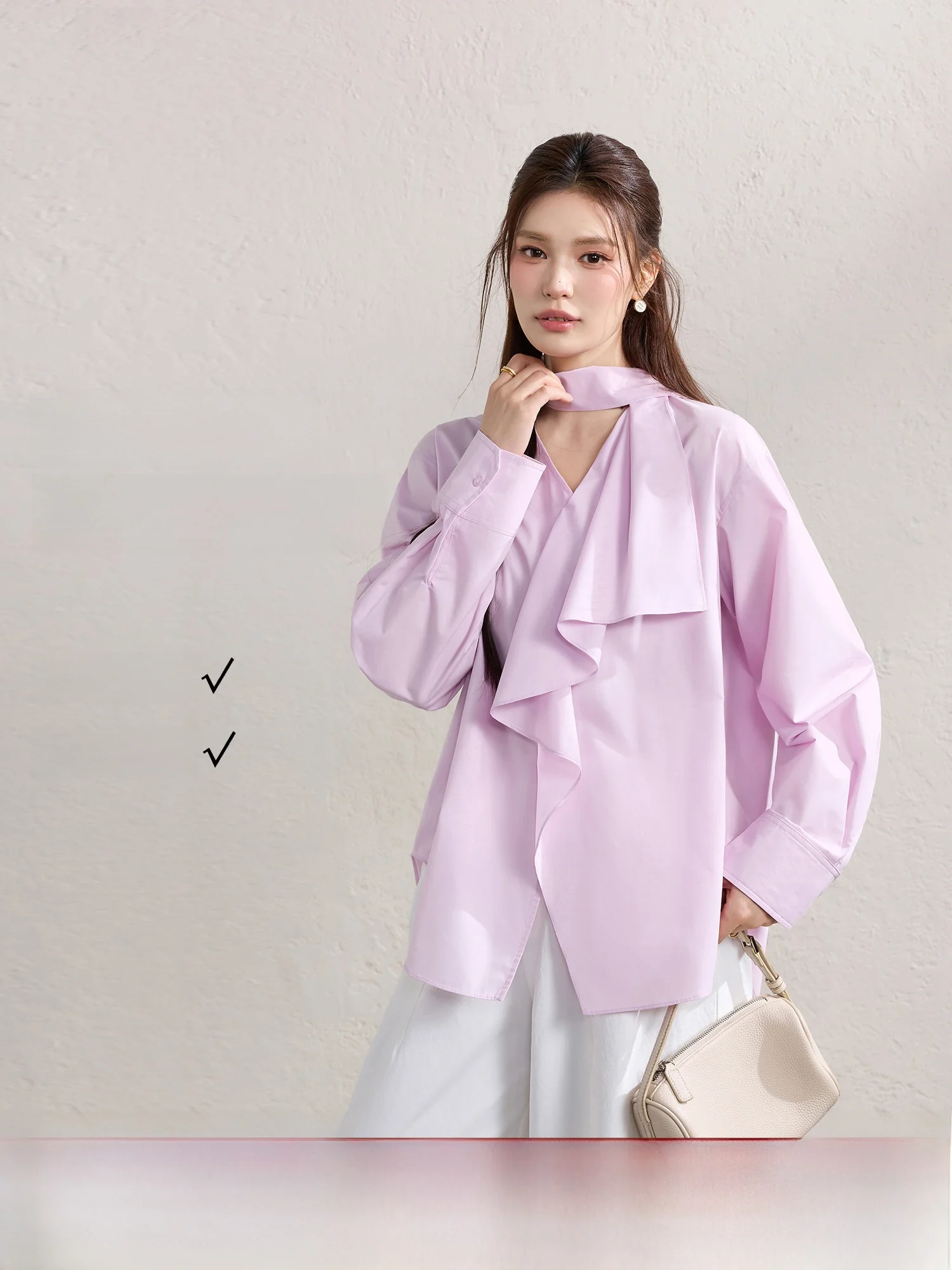 

Элегантная женская рубашка оверсайз Asos Design, новинка весны, с асимметричным подолом, длинным рукавом, V-образным вырезом, синяя, из полиэфирного волокна