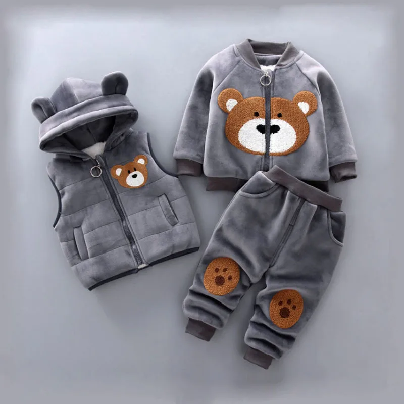 Winter add velvet warm hooded three-piece suit boys and girls 0-3Age Beibei hooded vest coat + pants fashion children\'s clothing