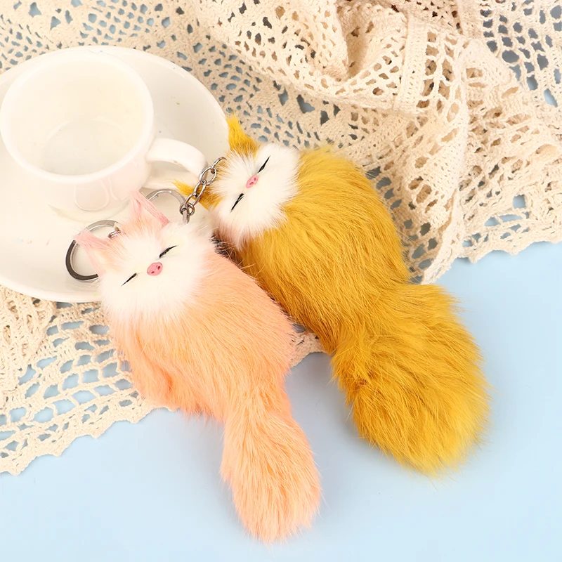 Monocromático Plush Little Fox Keychain para mulheres, pingente chaveiro, enfeites de bolsas, presente criativo, moda, bonito, bolsa