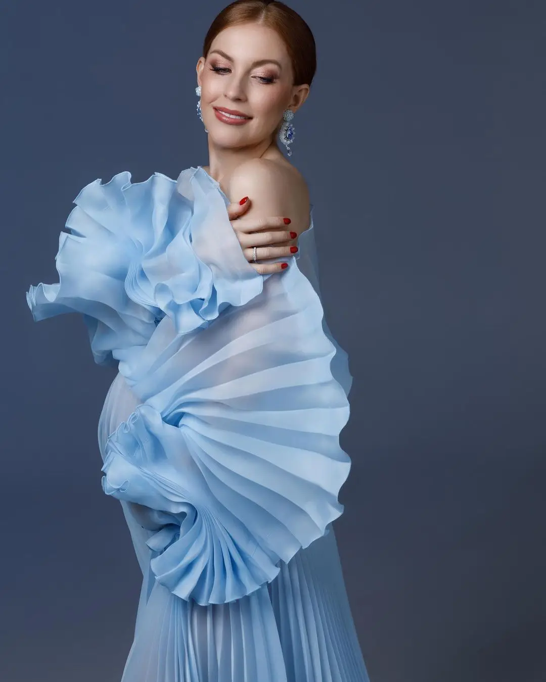 Gorgeous Blue Pleated Maternity Dresses Photoshoot Pregnancy Women Sheer Maternity Gown Pleates Illusion Babyshower Dress