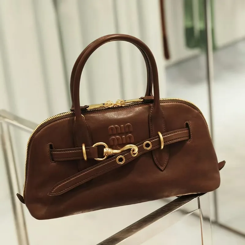 Women's Bag2024New Internet Celebrity Same Fashion All-Match Soft Leather Casual Design Hand-Carrying Shoulder Bag Women