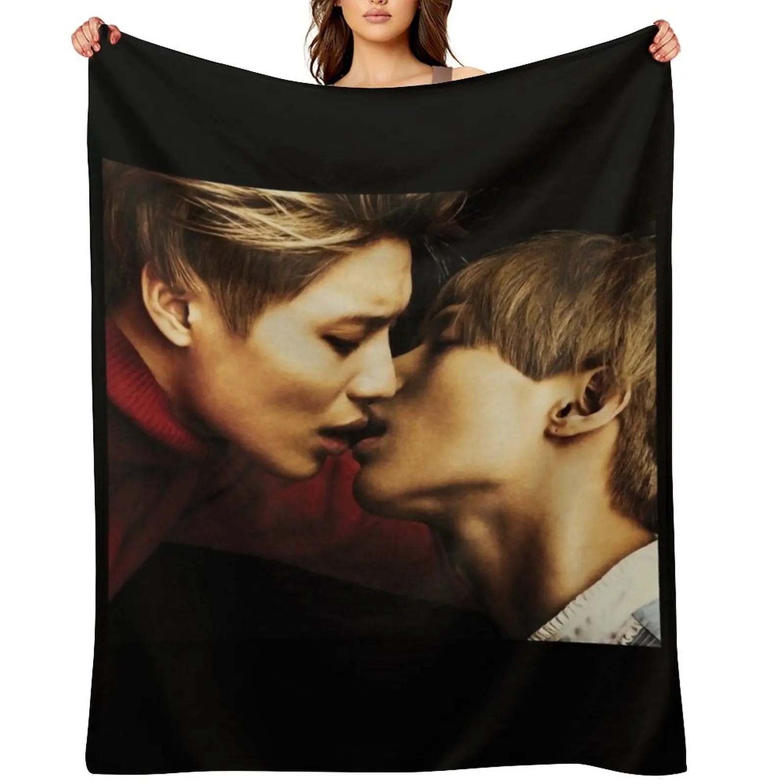 

TAEMIN - PRESS IT Throw Blanket warm for winter Heavy Vintage Luxury Blankets