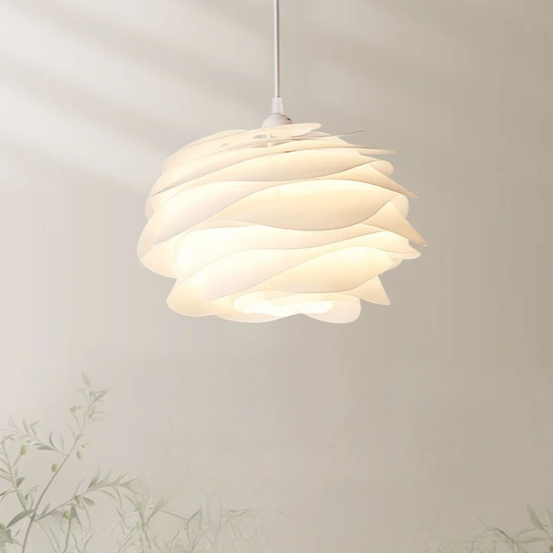 Danish Designer White Rose Pendant Lighting for Kitchen Island Bedroom Romantic Restaurant Acrylic Petal Chandelier Decor Lamps