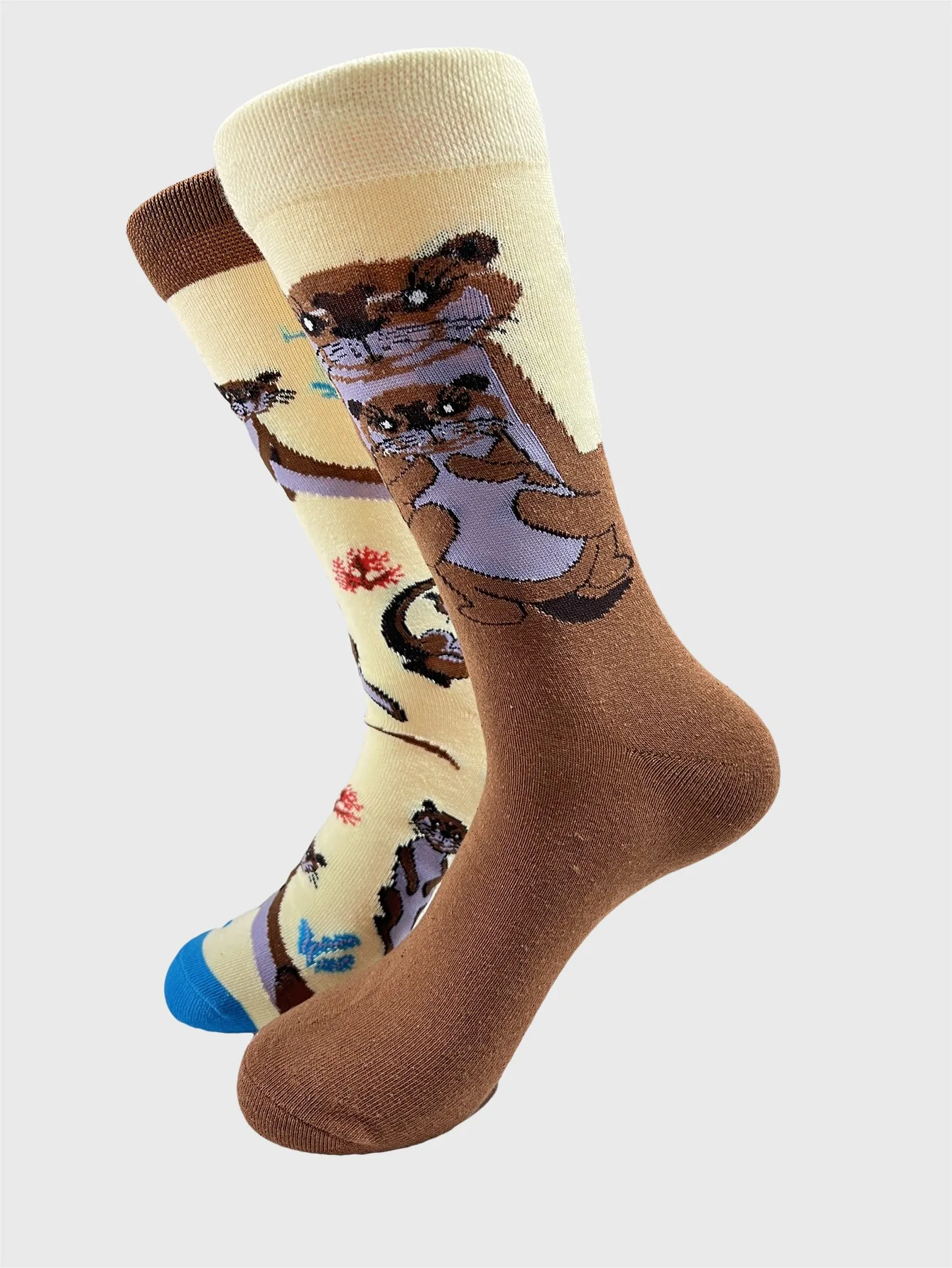 Design Funny Socks Men 2025 New Hip Hop Harajuku Animal Cat Tiger Penguin Honeybee Print  Asymmetric Men\'s Skateboard Socks ﻿