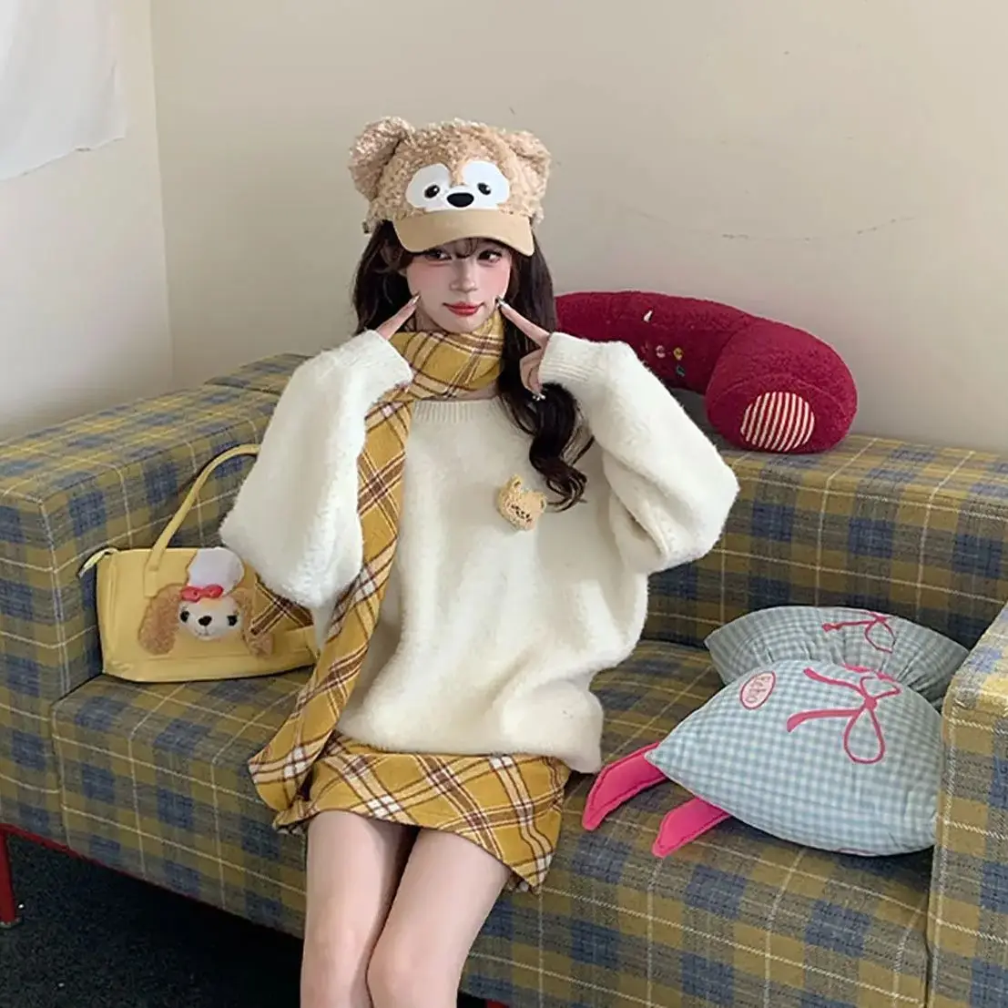 

Japan Loose Apricot Sweater Women'S Autumn And Winter Retro Brown Plaid Skirt