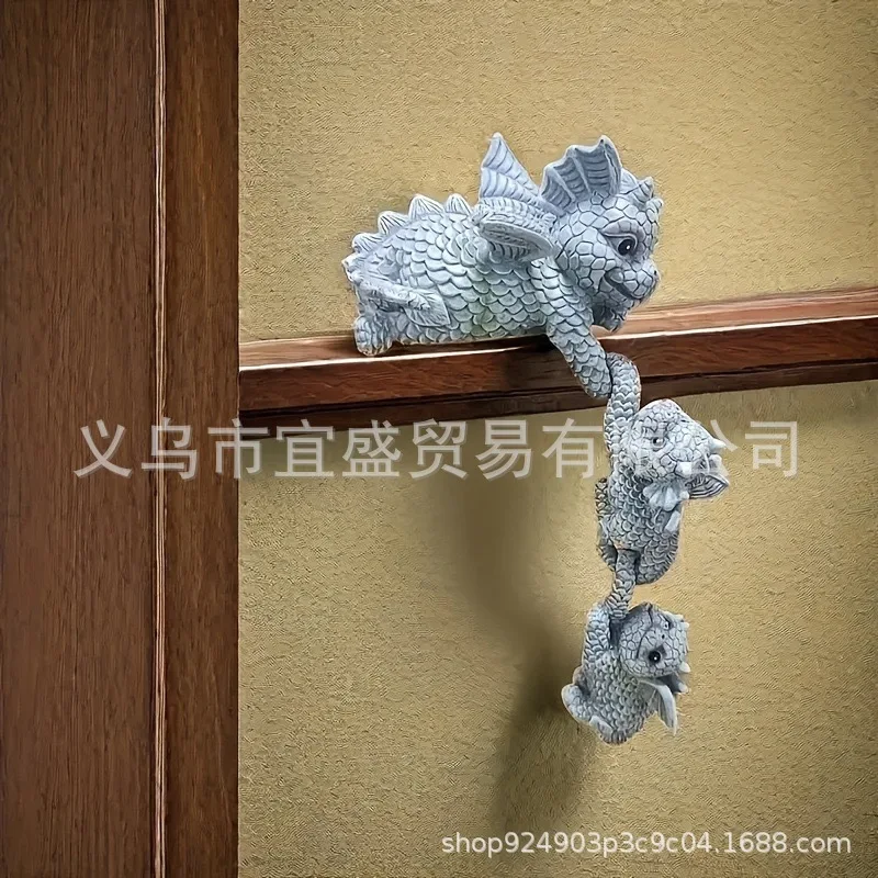 Climbing Dragon Resin Figurine Set- Creative Home Decor & Tabletop Ornament