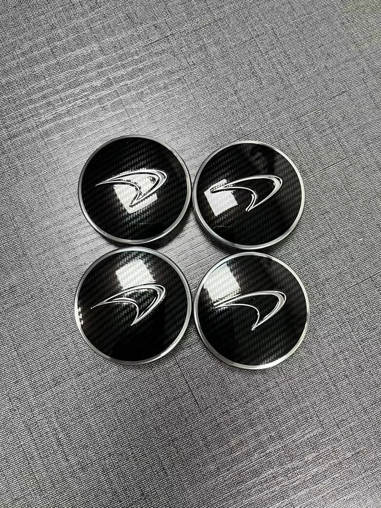 Applicable to Mclaren MP4-12C 625C 650S Carbon Red Wheel Center Cap - 11B0644CP 11B1650CP view 4