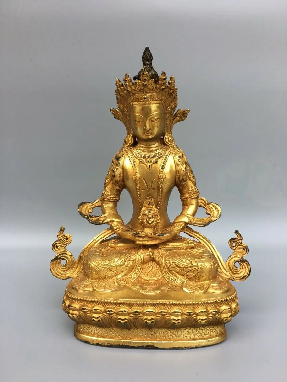 China, Tibet, pure bronze longevity Buddha, bronze statue of Avalokitesvara bodh