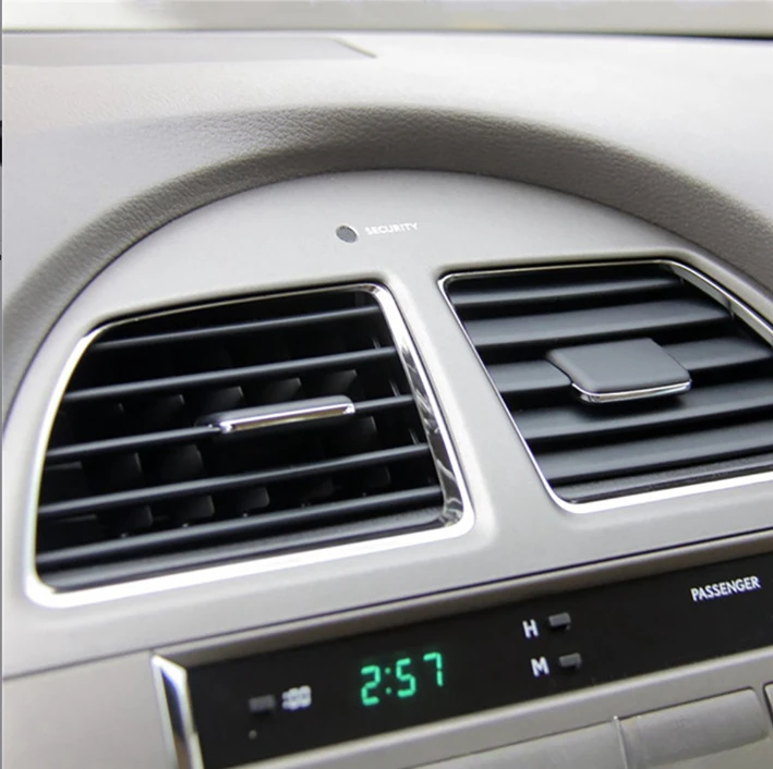 The Front Air Conditioning Control Air Outlet Is Suitable for ES350 2007-2012 55660-33200