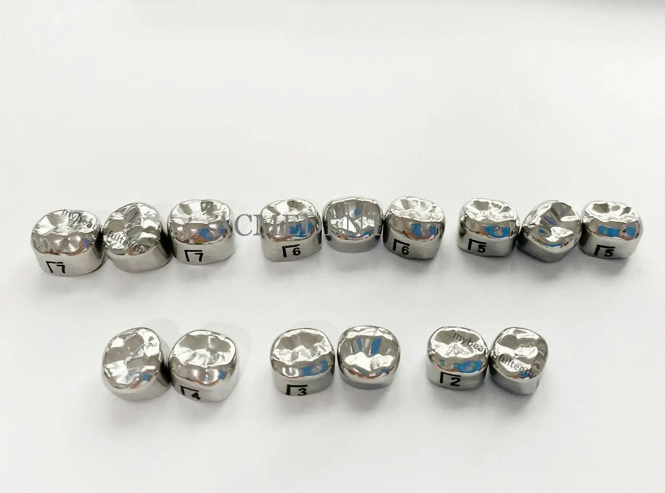 

5Pcs/Box Dental Adult Molar Crowns Preformed Crown Stainless Steel Aesthetics 2#-7# 24Sizes UR UL LR LL