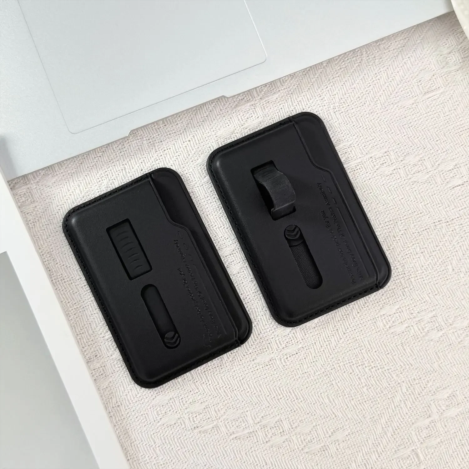 Starker magnetischer Kartenhalter mit Fächern für Magsafe Apple iPhone 17 16 15 14 18 Pro Max mit Kartenhalter, Fingerring und Handgelenkschlaufe – Detail 18
