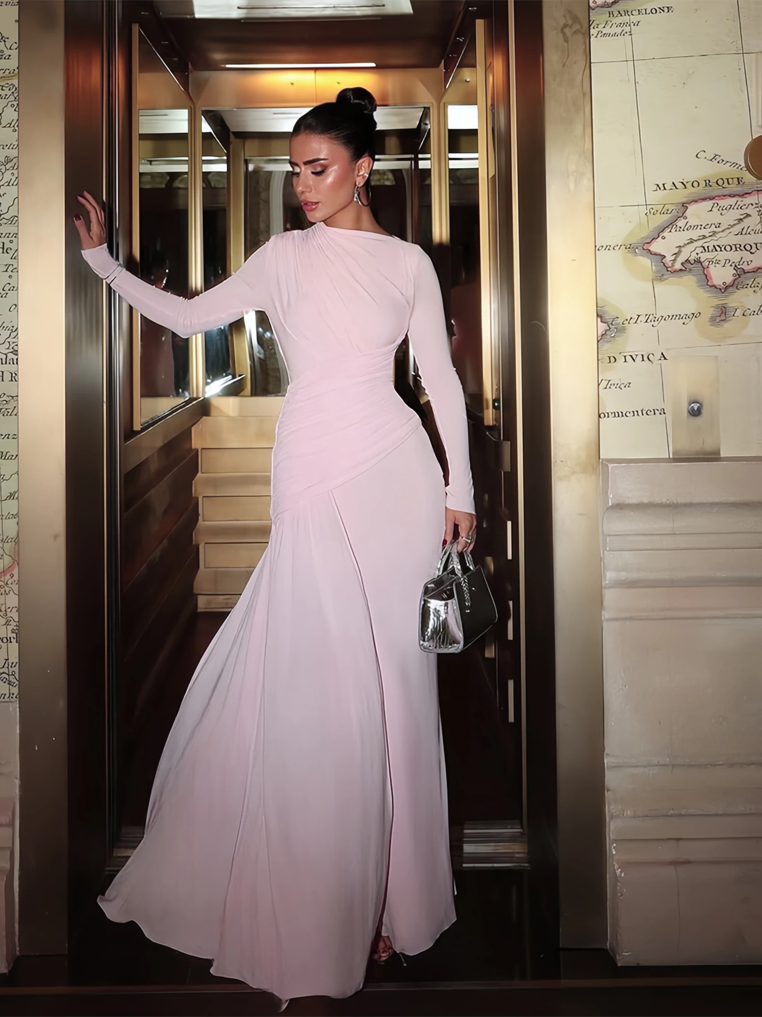 

Beshinel Customized Pink Long Evening Dresses Pleated Full Sleeves Dubai Prom Dresses 2025 Floor Length Formal Prom Gowns