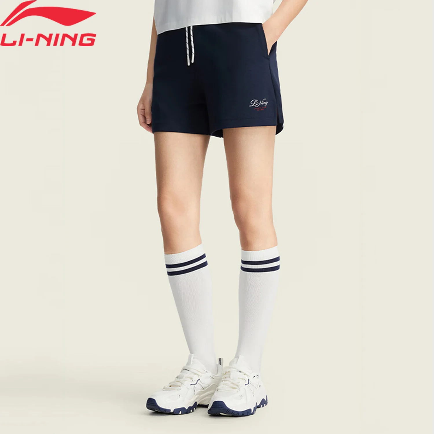 

Женские спортивные шорты Li-Ning LN BASE DRY свободного кроя, удобные шорты для отдыха LiNing, спортивные штаны AKSW206