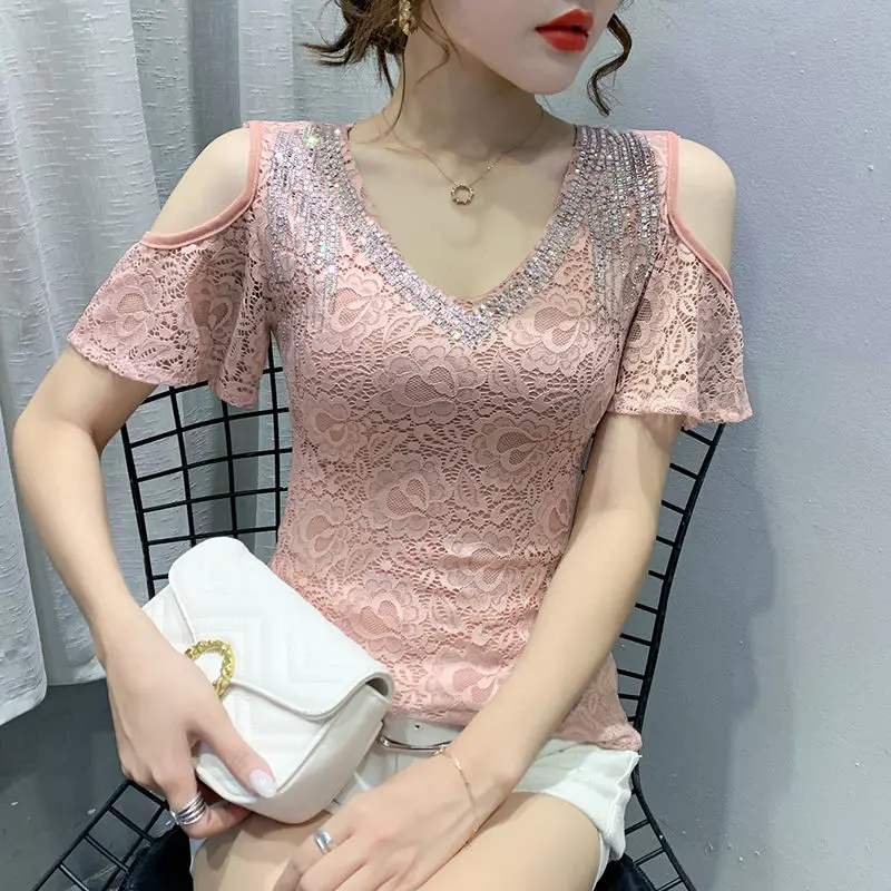 

Female New Summer Fashion Style T-Shirt Chic Woman V-Neck Solid Lace Diamonds Women Short Sleeve Tops Drilling Hot Tees Q404