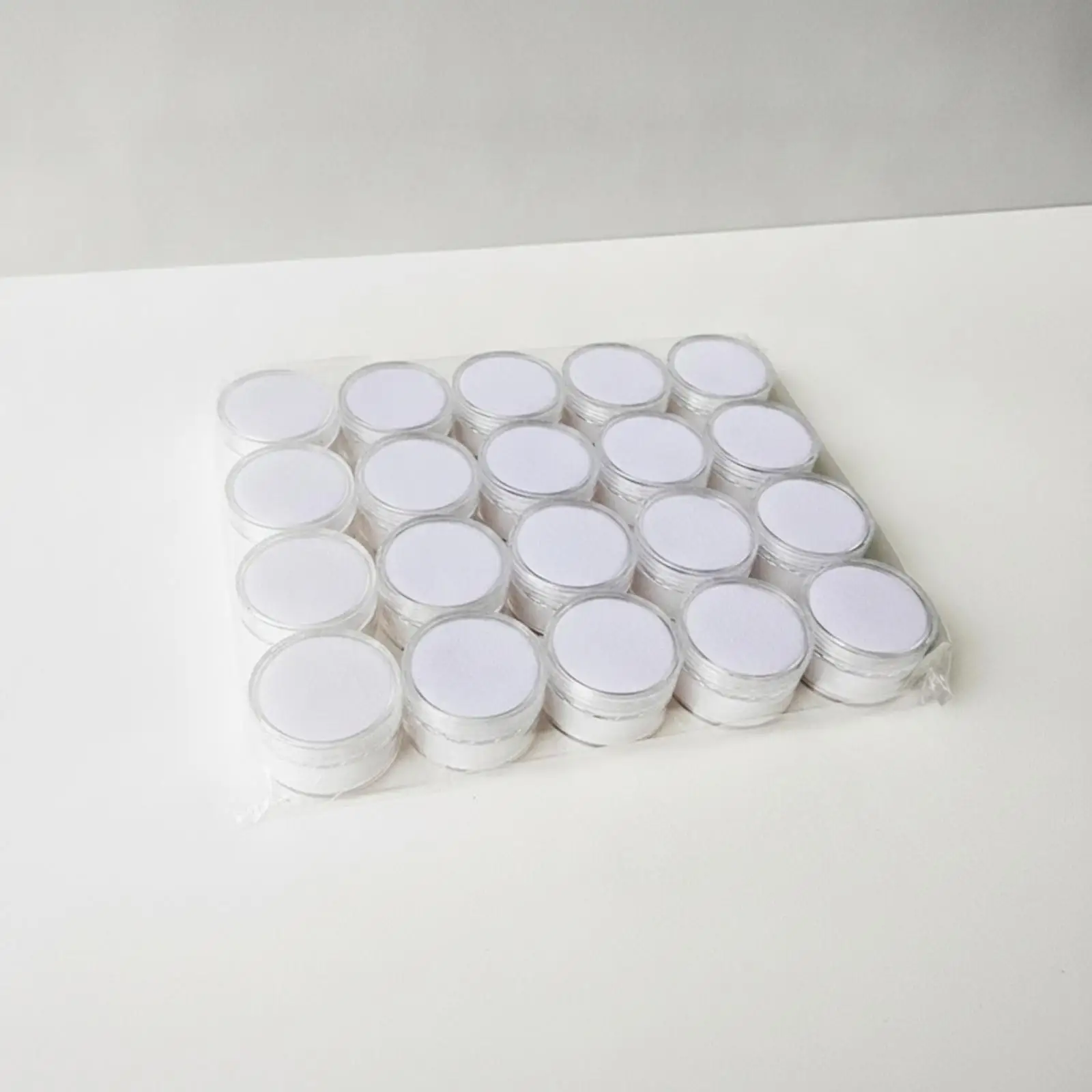 20 Pieces Cosmetic Storage Jars Flat Cosmetic Jars with Lids Clear Plastic Containers Stackable for Jewelers