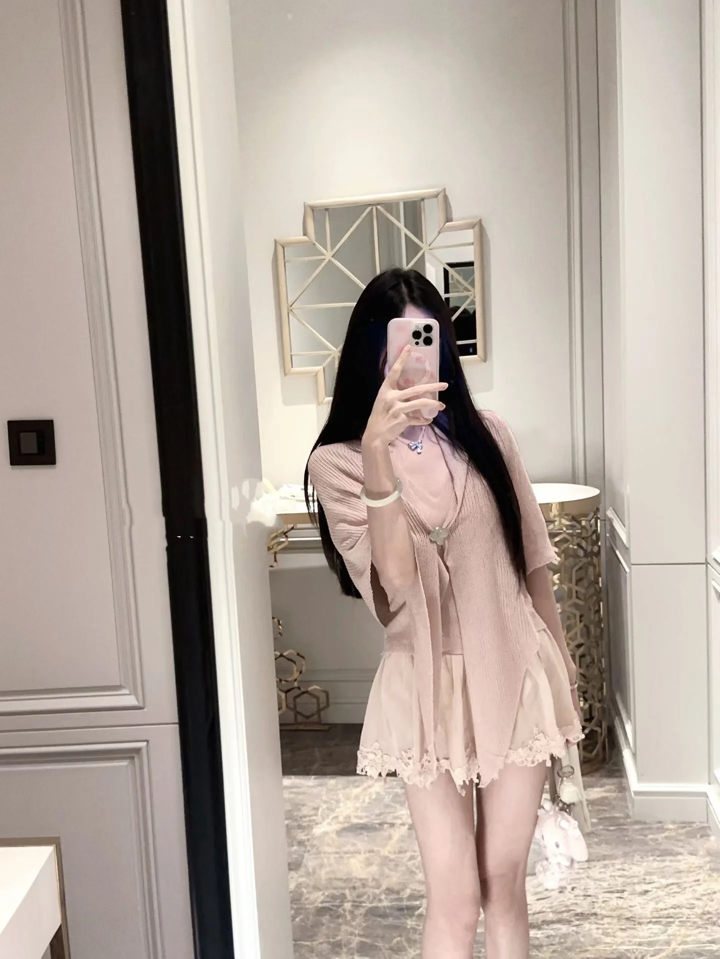 

LXYG V-Neck Short Sleeve Knitted Top Women's Summer Fashion Set Air Conditioner Covering Sunscreen Shawl Universal Fit