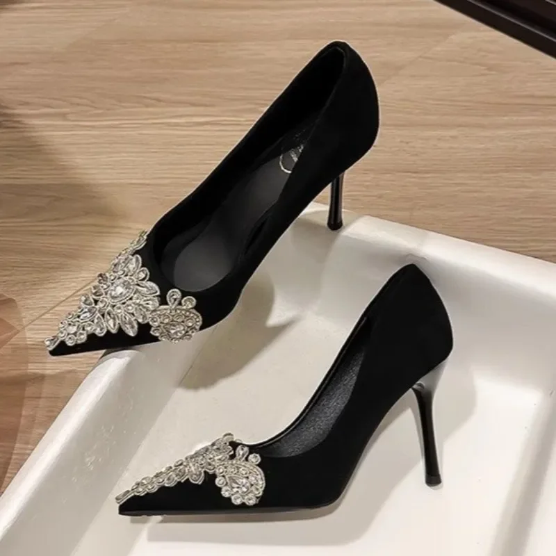 Autumn Fashion Women Shoes Velvet Thin Heel Pointed Toe Pumps Luxury Bling Sandals Wedding Party Glitter Diamonds High Heels
