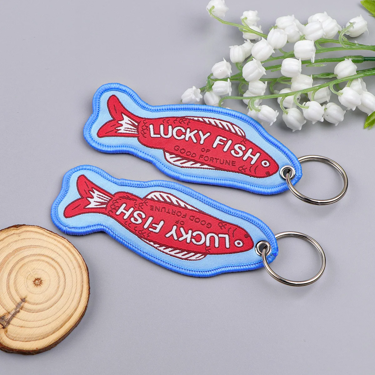 만화 고양이 자동차 열쇠고리, 배낭 열쇠고리, 멋진 상 - Embroidery Keychain 리뷰 및 가격