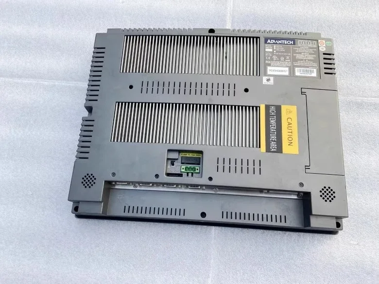 Advantech touch all-in-one machine TPC-1570H TPC1570HC2A0001E-T TPC-1570H-C1AE
