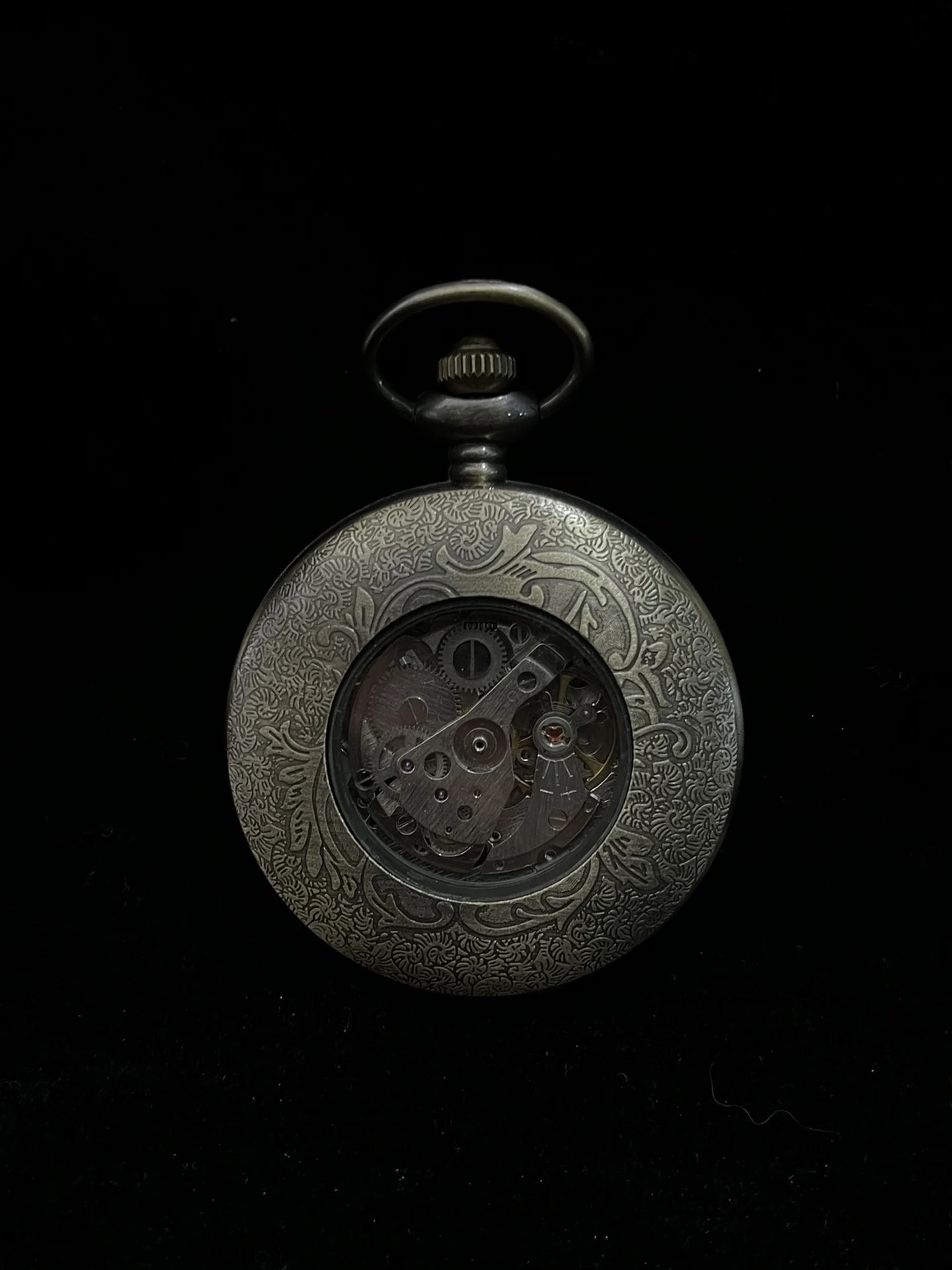 Φ45mm 19 Century Single Opening Copper FLOWER Mechanical Pocket Watch Normal Working