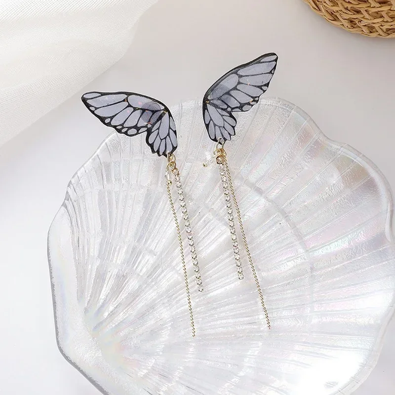 

Minar Fairy Clear Resin Butterfly Earrings for Women Rhinestones Long Tassel Simulation Wing Dangle Earrings Wedding Jewelry