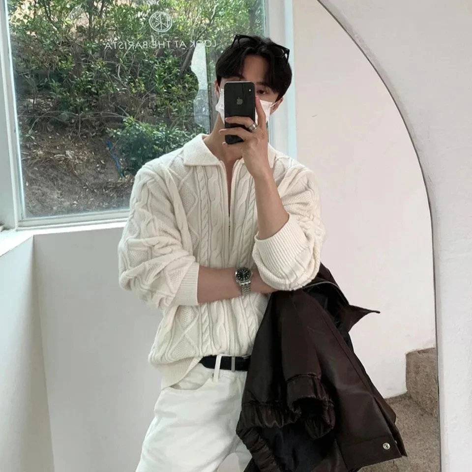 

2025 New High End Texture Twisted Flower Zipper Cardigan Sweater Men Autumn Winter Lazy Style Loose Apricot Black