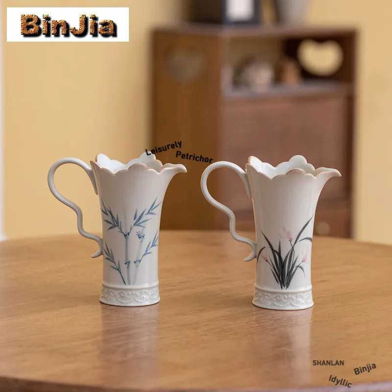 

120ml Hand-painted Orchid Or Bamboo Tea Pitcher Tea Divider Cha Hai Dispenser Justice Cup Fair Mug Chinese Tea Set Accessories