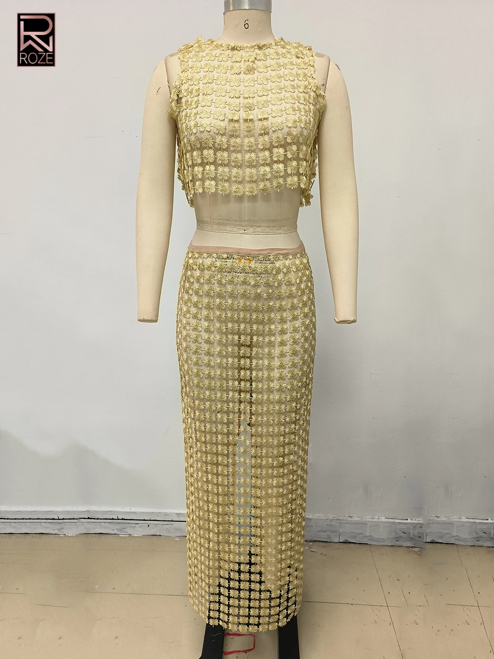

Новинка 2025 года, прозрачный сетчатый топ с золотой вышивкой + комплект юбки, женское роскошное вечернее платье для дня рождения, ночного клуба, наряд