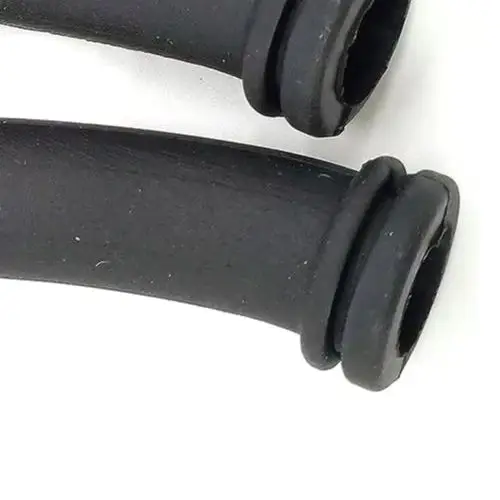 

Комплект из 3 вакуумных шлангов 792184 (замена 690942, 281635) для двигателей 401000, 403000, 404000, 405000. Аксессуары.