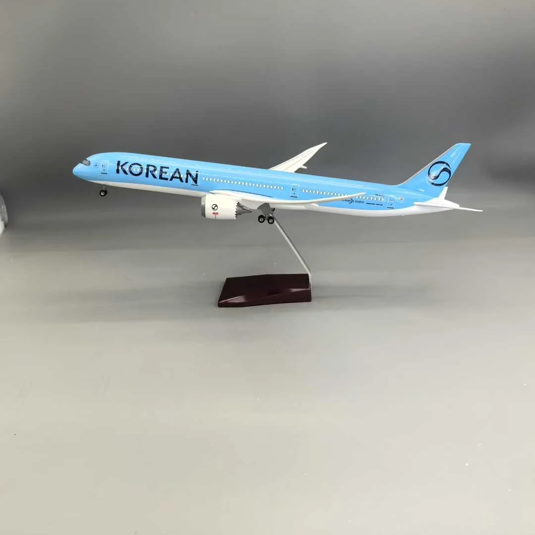 

47cm B787-10 Korean Resin Cast Aircraft Model, 1:145 Scale, with Wooden Base and Landing Gear, Passenger Aircraft Collectible Gi