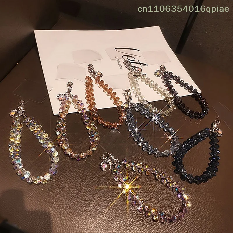 Crystal Water Droplet Hanging Chain Phone Lanyard High-end Luxury Short Hanging Chain Hand-beaded Wrist Chain Hand-held Pendant