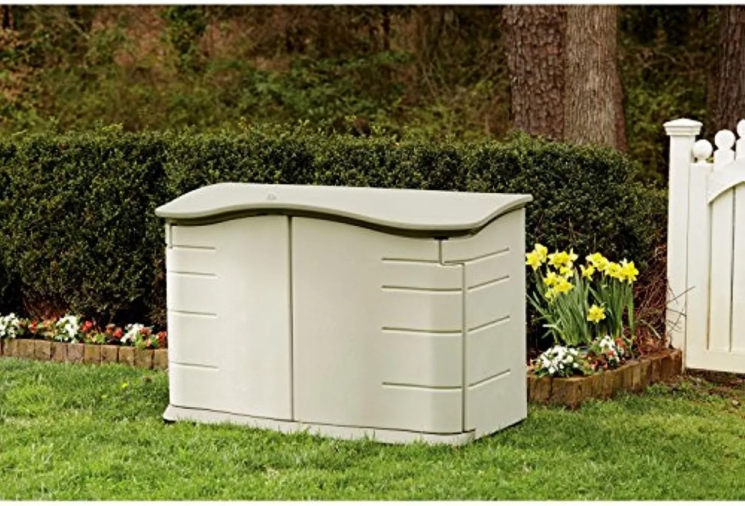 Rubbermaid-Small Horizontal Resin Storage Shed, Weather Resistant, Olive and Sandstone, for Garden, Backyard, Home, Pool