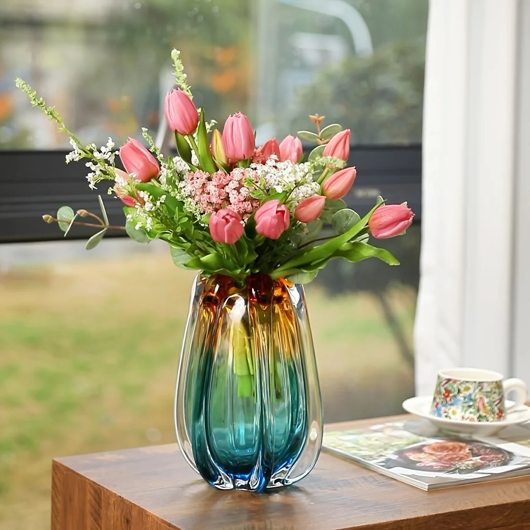 Round Glass Vase Small Cylinder Vase Suitable for Home, Wedding, Office Centerpiece - Elegant Table Decor, Bookshelf Ornament