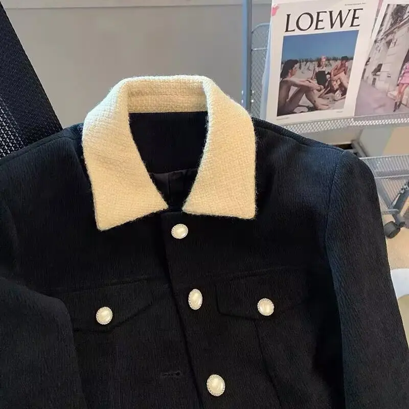 

Твидовый жакет черный женский осенний в стиле Old Money, классический, элегантный, с вышивкой стразами, бисером и жемчугом, изысканный силуэт, для леди