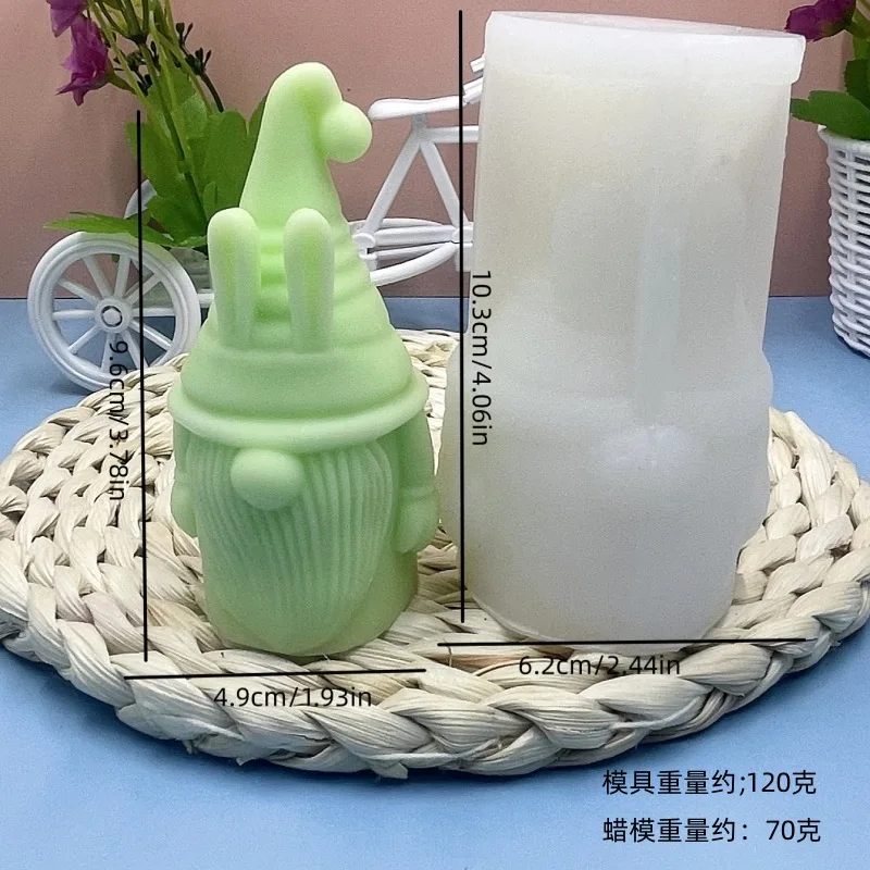 Hot-Selling Santa Claus Aromatherapy Candle Silicone Mold diy Christmas Faceless Dwarf Plaster Decoration Cake Mold