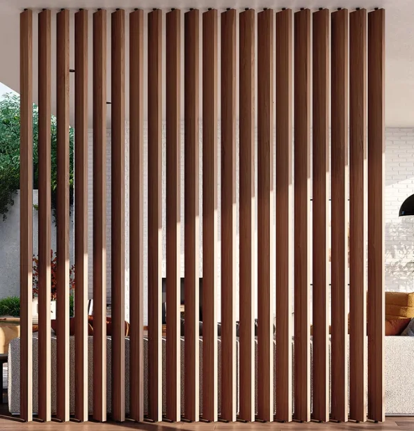

Вертикальная перегородка из ламелей (от пола до потолка)