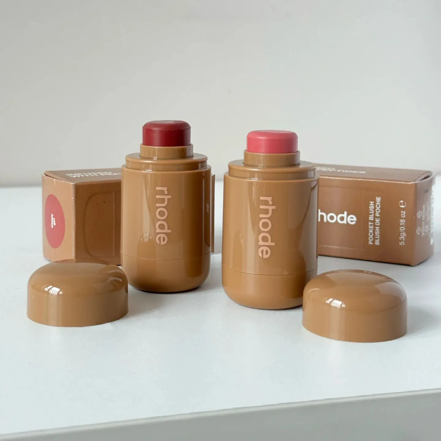 Zestaw do makijażu ust i policzków 2 w 1: kolorowy balsam, pomadka błyskowa, kredka do ust i kremowy róż |   Nawilżający masło barierowe, idealny prezent dla dziewczyny