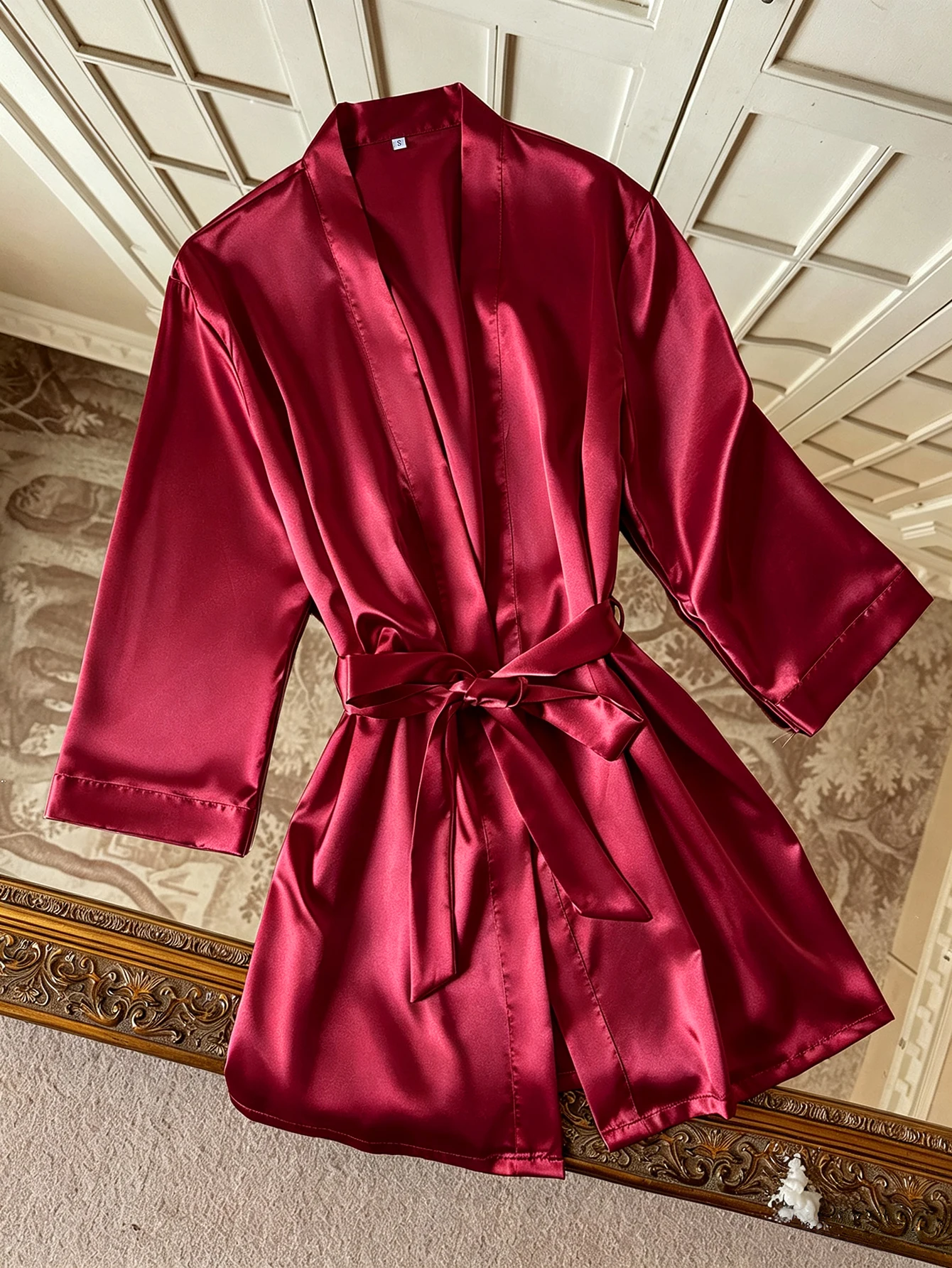 Autumn Winter Elegant Women Short Satin Robe Solid Color Belted Bathrobe Women Home Sleepwear Bridesmaid Robes