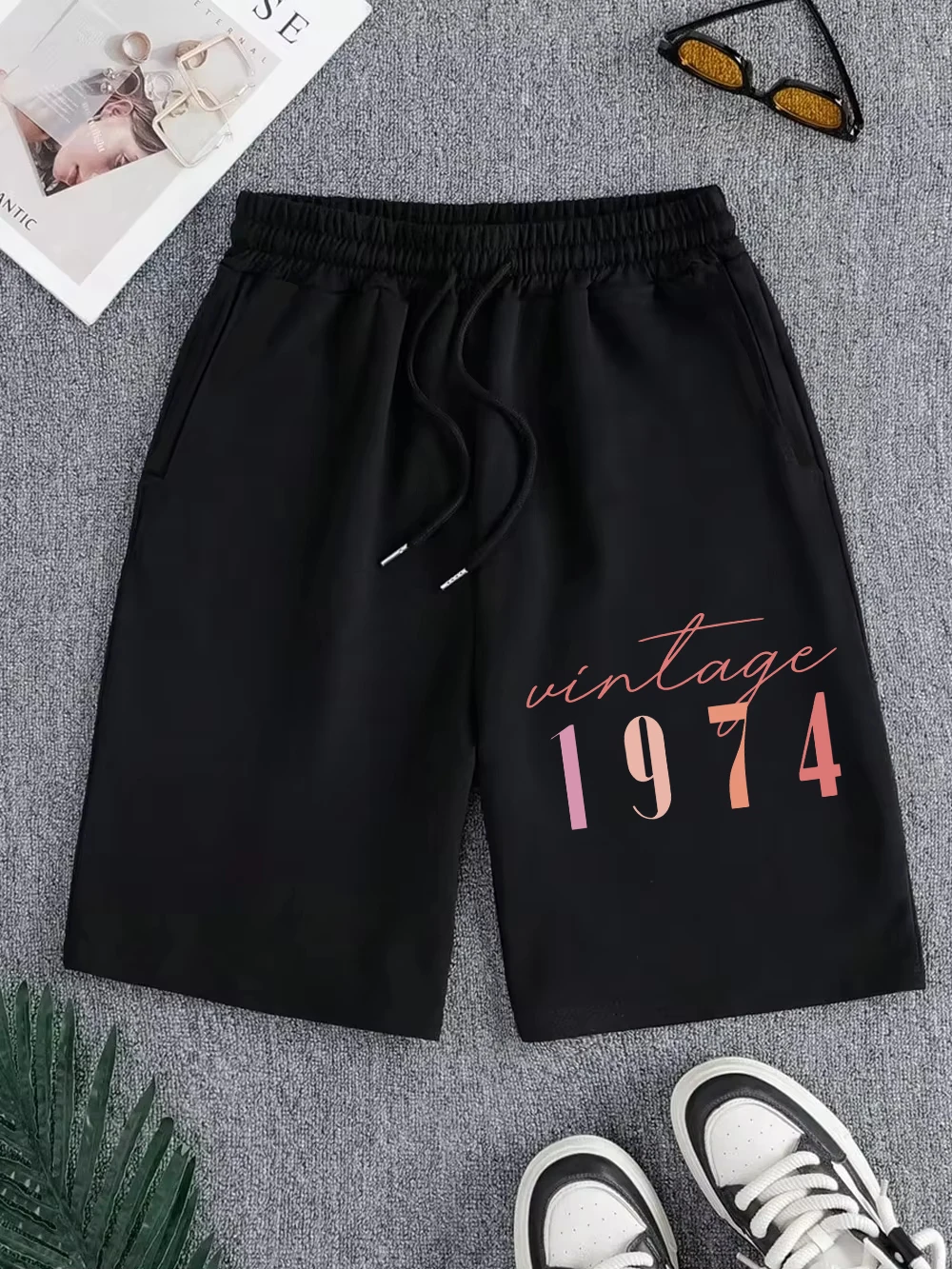 

Vintage 1974 Printing Pants Mens Sporty Pocket Wide Knee Length Shorts Basics High Waisted Shorts Summer Oversized Male Clothes