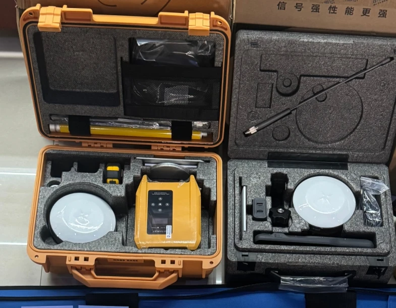 قاعدة D8Pro عالية الدقة GNSS RTK GPS وRover، أكثر محمولة، وظيفة IMU، راديو مدمج