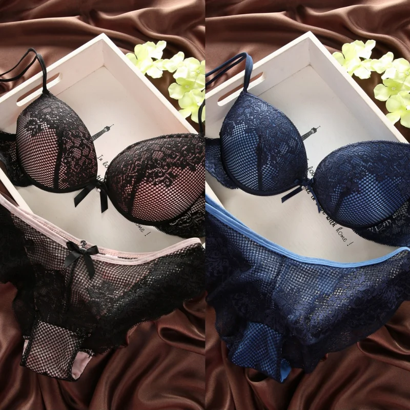 Set di biancheria intima Sexy da donna Set di biancheria intima di pizzo di moda per donna reggiseno di colore solido comodo intimo vestito femminile