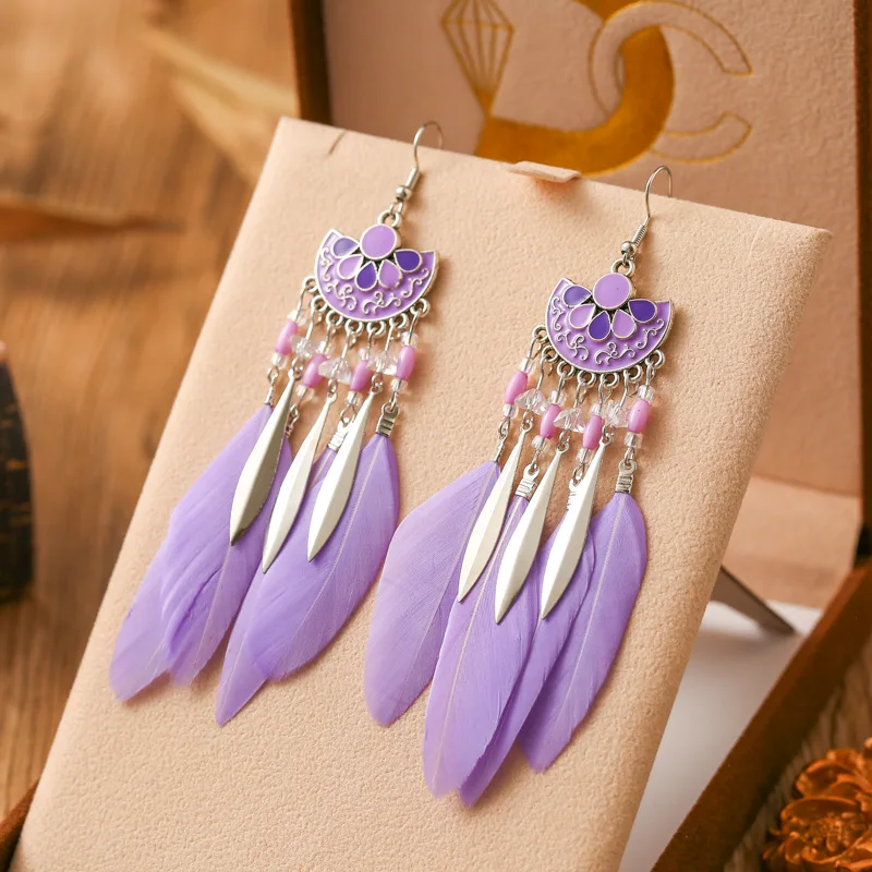 New Drop Oil Fan Shaped Feather Earrings for Women Fashion Bohemian Long Silver Color Metal Rice Bead Dangle Earring Jewelry